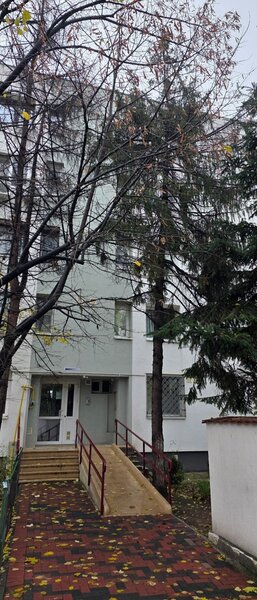 Dristor, Ramnicu Sarat, 2 min Mall Park Lake si parc, stradal,